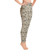 Load image into Gallery viewer, Womens Lowco Camo Leggings (Spring Spartina)
