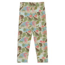 Load image into Gallery viewer, Kids Lowco Camo Leggings (Coral)
