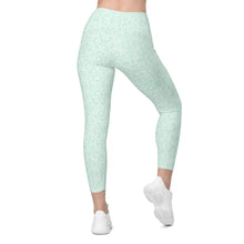 Load image into Gallery viewer, Mint Oystuary Leggings with pockets

