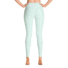 Load image into Gallery viewer, Mint Oystuary Leggings
