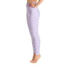 Load image into Gallery viewer, Lavender Oystuary Leggings
